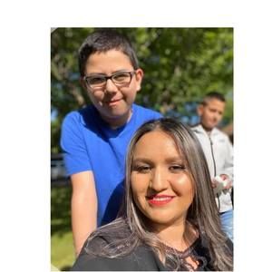 Meet your Posher, Elizabeth